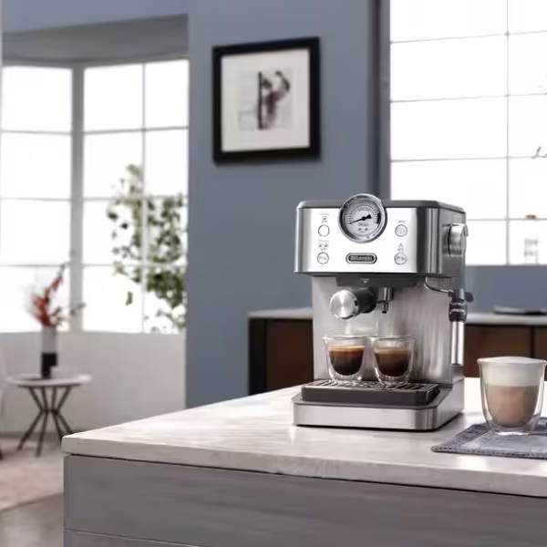 Classic Signature Espresso Machine EM450M